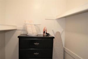 235 Fully Furnished 1BR Suite-Outdoor Pool