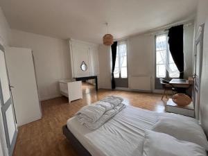 Appartements T3 lumineux - Vieux Bergerac - proche commerces : photos des chambres