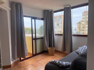 TORROX PLAYA Avenida del Faro, cerca del Paseo Marítimo