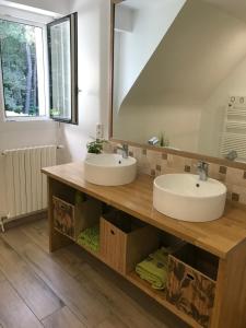 B&B / Chambres d'hotes Le Pas du Faon : photos des chambres