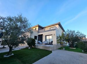 villa avec piscine privée sans vis-à-vis