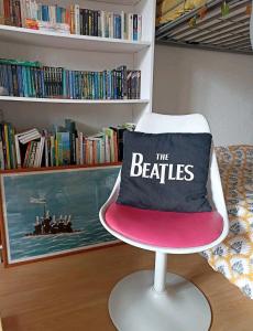 Grande chambre chez lhabitant dans hypercentre piéton