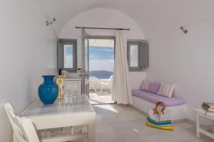 Iliovasilema Hotel & Suites Santorini Greece