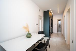 Apartments by the sea Bibinje, Zadar - 23171