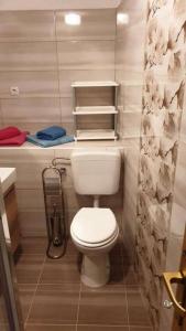 Apartments by the sea Banjol, Rab - 23210