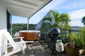 Paradise Palm Beach, Hot Tub - 棕榈滩