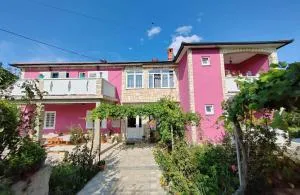 Apartments with a parking space Mundanije, Rab - 23299 - Otok Rab