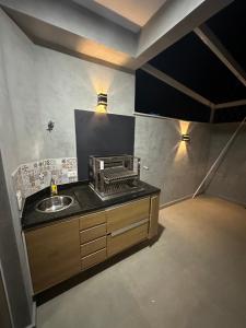 Casa em condomínio fechado em santiago maresias a 100 metros da praia