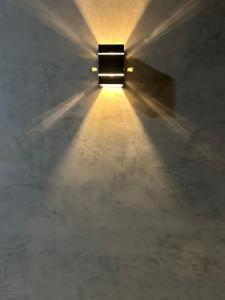 Casa em condomínio fechado em santiago maresias a 100 metros da praia