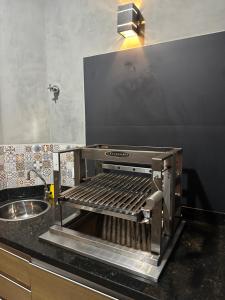 Casa em condomínio fechado em santiago maresias a 100 metros da praia