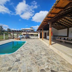 Casa 5 quartos e piscina em Tiradentes-MG