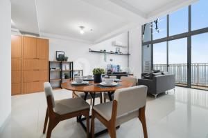 Sovrae by Kozystay - Grogol