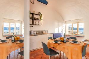 Villa Macari Fantastic Sea View - Happy Rentals