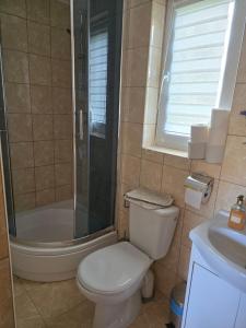 Domki U Julka Nad Jeziorem Solińskim z Jacuzzi