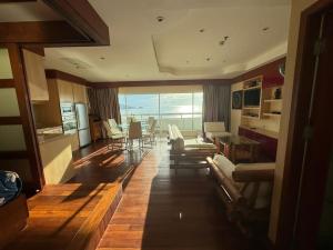 Patong Tower apartment with a great view
