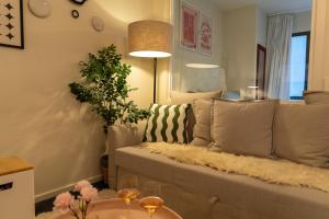 Shopping spot-Emporium-Melbourne Central Deluxe Emporium suite