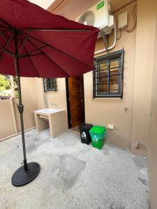 Riz Place Homestay - Queen Sized Bunk x Air-conditioned