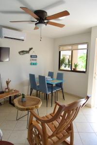 High Tide 2 bed1 bath condo Terrace