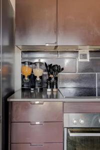 The Jozi Embassy - A Hallmark House Apartments