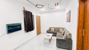Staeg Mercury 1 BHK - 101