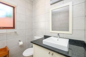 San Lameer Villa 3704 - 2 Bedroom Superior - 4 pax -San Lameer Rental Agency