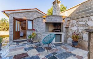 Two-Bedroom Apartment In Medulin