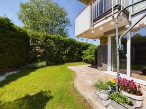 Gdański Apartament Przytulna z Ogródkiem i Tarasem by Noclegi Renters