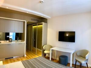 Alliance - Black Sea Haven