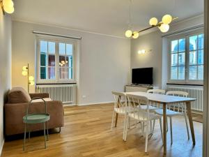 Lusso dei Rolli Attico Pellicceria Con Terrazzo