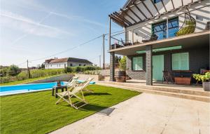 Amazing Home In Gornje Plavnice