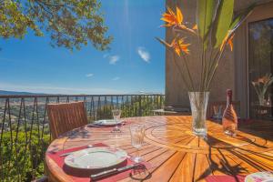 Appartements Vue mer dans les collines Cavalaire : photos des chambres