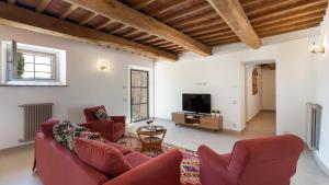 Seven-Bedroom Villa