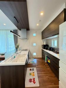 Crystal Flame Lodge Koshi 5