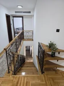 Apartmani Zlatna Kruna - Glamočani