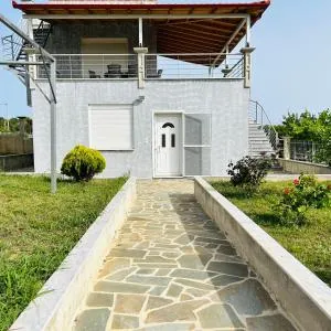 Sea View Apartment with Garden - Orfánion