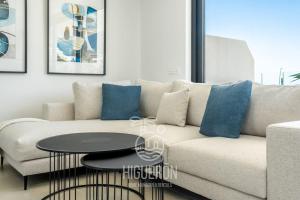 HigueronRentals Sweet Blue