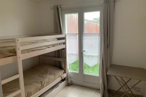Maisons de vacances Spacious house close to the beach : photos des chambres