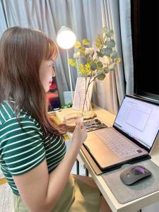 Sunny Solace a Homey Condo in Filinvest Alabang