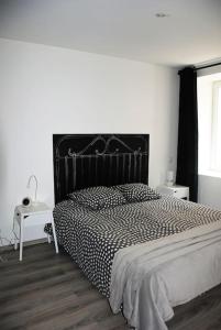 Maisons de vacances Maison de village dans Luberon avec piscine privee : photos des chambres