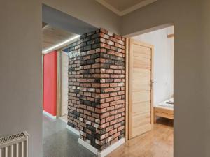 2-bedroom apartment - 51 Dietla Street