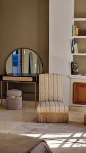 Maisons de vacances Magnifique maison provencale haut standing avec piscine, jardins, garages fermes : photos des chambres