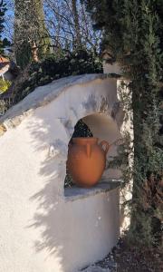 Maisons de vacances Magnifique maison provencale haut standing avec piscine, jardins, garages fermes : photos des chambres