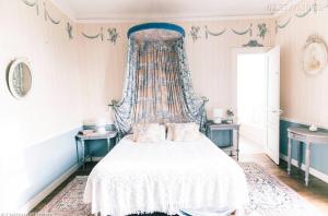 B&B / Chambres d'hotes Chambre Les Angelots, vue sur le Mont St Michel : photos des chambres