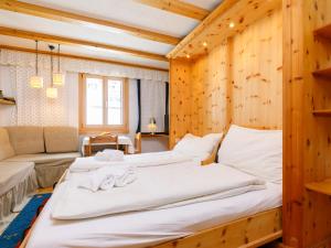 Studio Residenza Chesa Margun 34-4 by Interhome