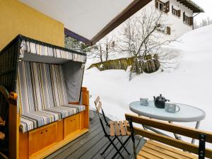 Apartment Residenza Chesa Margun 34-6 by Interhome