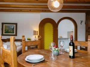 Apartment Residenza Chesa Margun 35-7 by Interhome