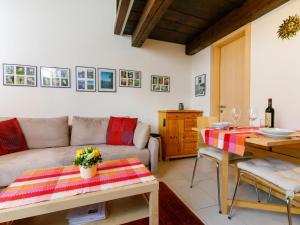 Apartment Residenza Chesa Margun 47-2 by Interhome