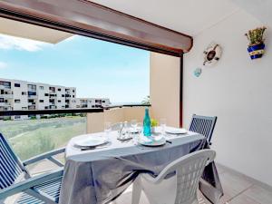 Apartment Soleil Levant 1 et 2-1 by Interhome