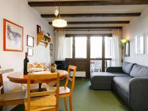 Apartment Residenza Chesa Margun 67-1 by Interhome