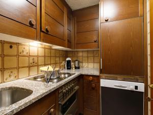 Apartment Residenza Chesa Margun 66-1 by Interhome